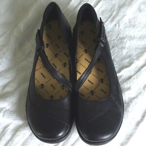 New Never Worn Revere Mary Janes